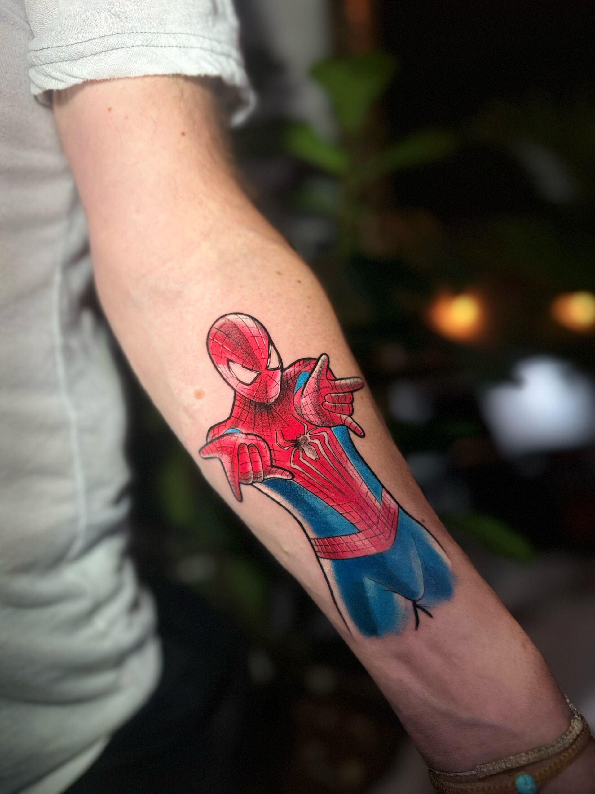 Tatuagem homem aranha colorido, tattoo copacabana